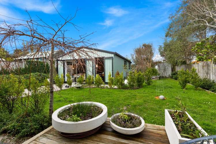 33 Aramoana Avenue Devonport_13