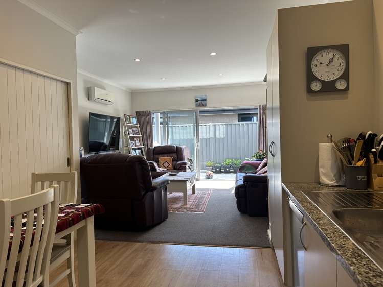 6/65 Shakespeare Street Greymouth_6