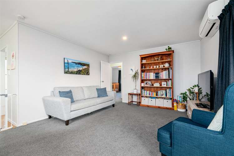 1/48 Tabitha Crescent Henderson_10