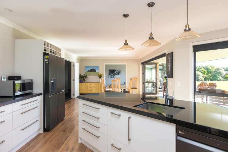 80 Silverton Road Poraiti_1