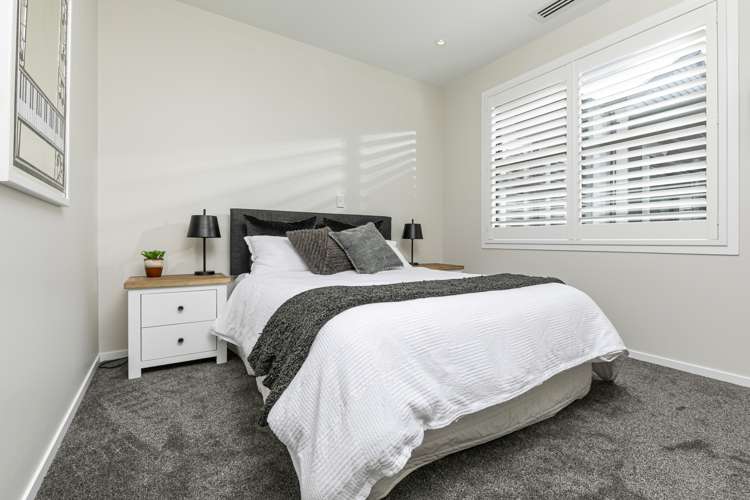 80 Riverhead Point Drive Riverhead_19