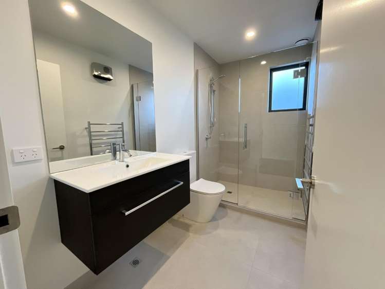 2/83 Edinburgh Street 10222_7