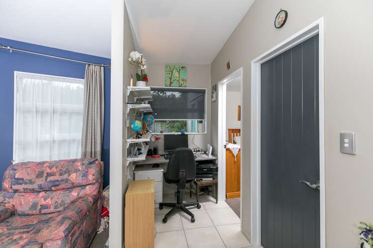 4 Kirk Close Rototuna_19