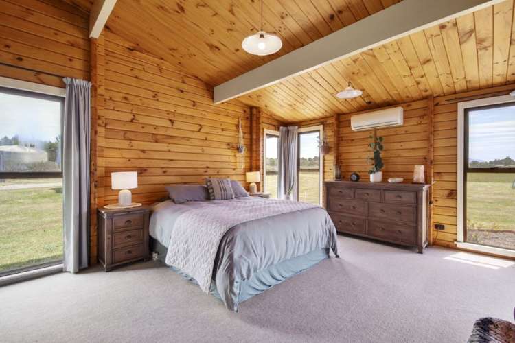 20 Pears Road Sefton_11