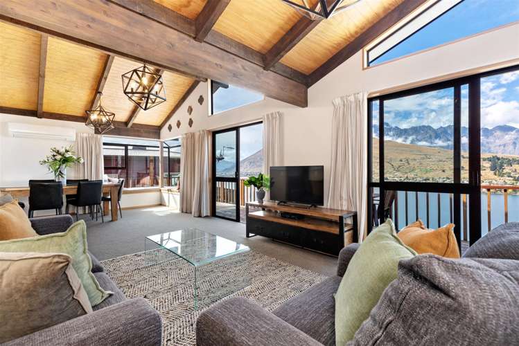 13 Sunrise Lane Queenstown_5