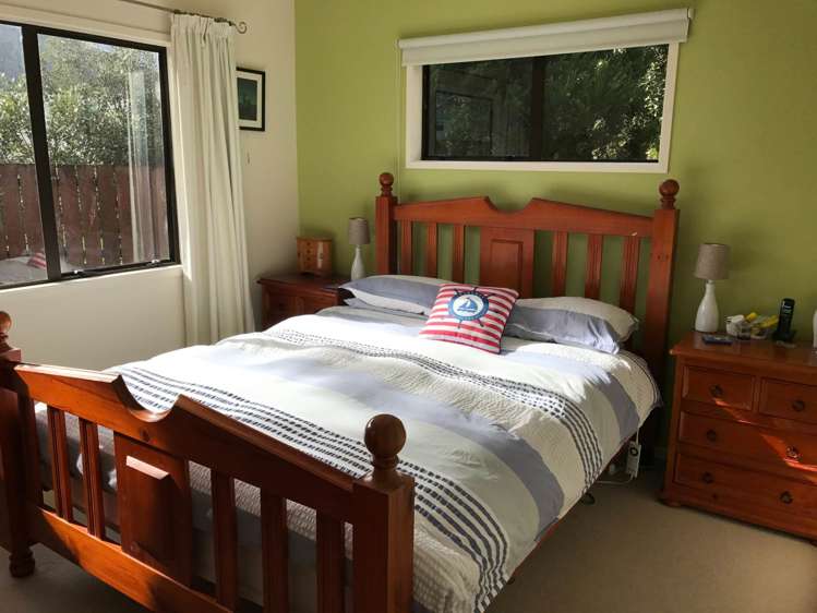 10 John Webster Place Glen Eden_8