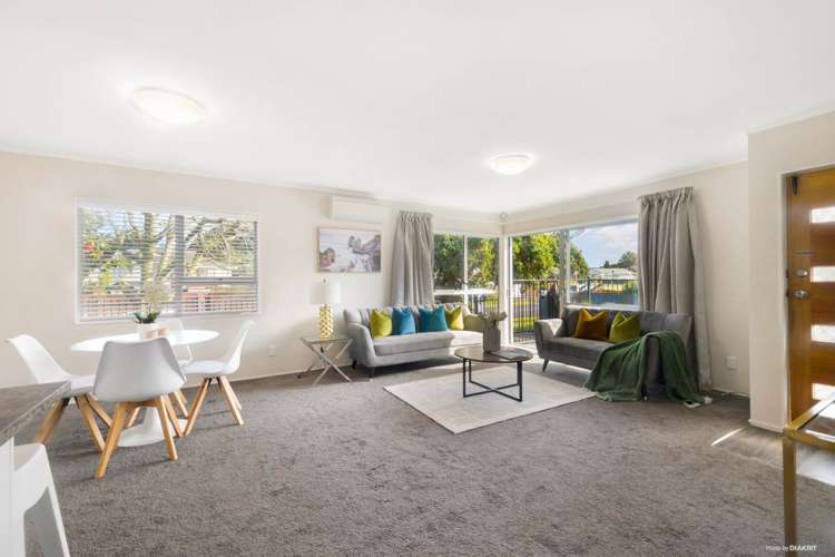 55 Moncrieff Avenue Clendon Park_5