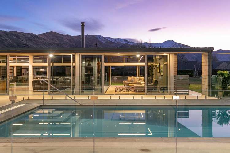 23 Mountain View Drive Wanaka_37