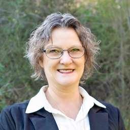 Linda McCarthy