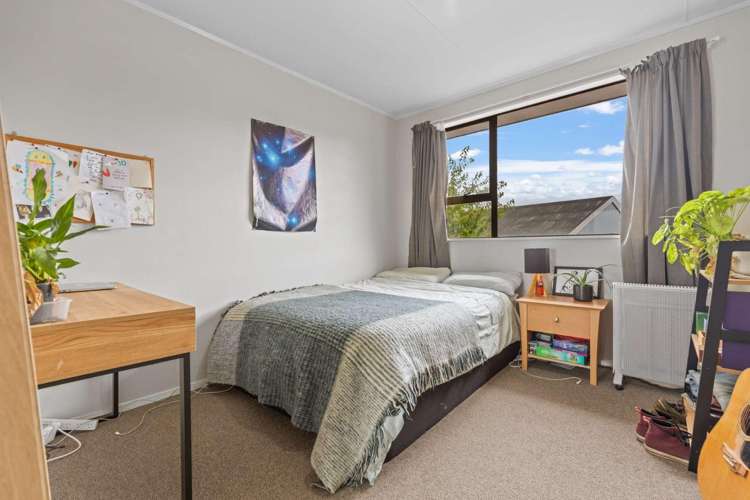 20 Glengarry Place 11209_7