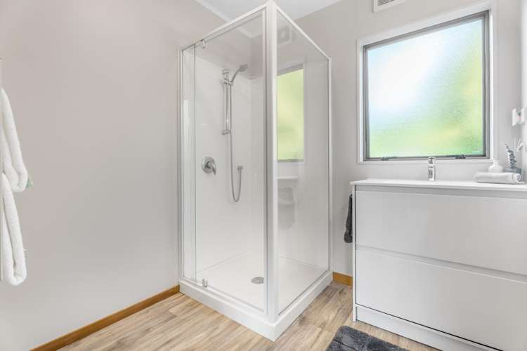 11 Stevenson Way Cockle Bay_17