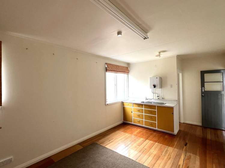 13 Kinross Street Blenheim Central_12