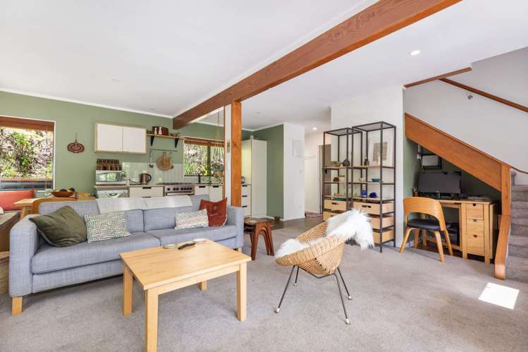 11 Valley View Road Titirangi_8