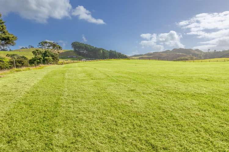 13 Slater Road Helensville_9