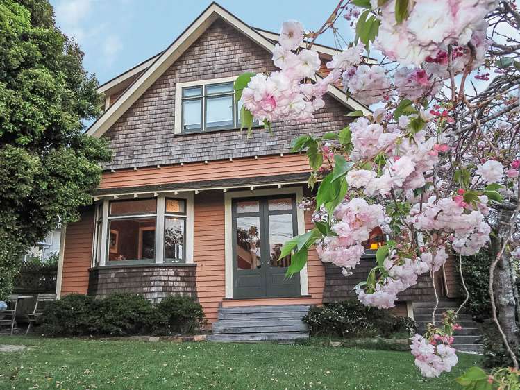 6 Wattle Street New Lynn_17