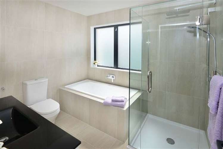 5 Bella Vista Drive Gulf Harbour_18