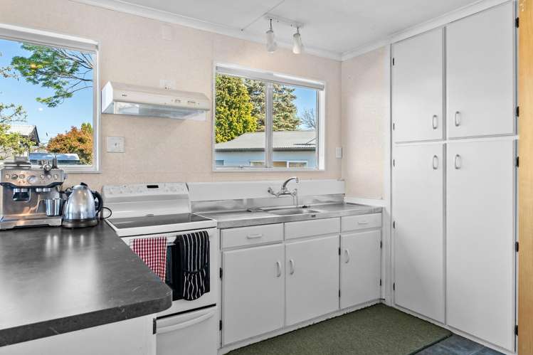 3 Sefton Street Twizel_9