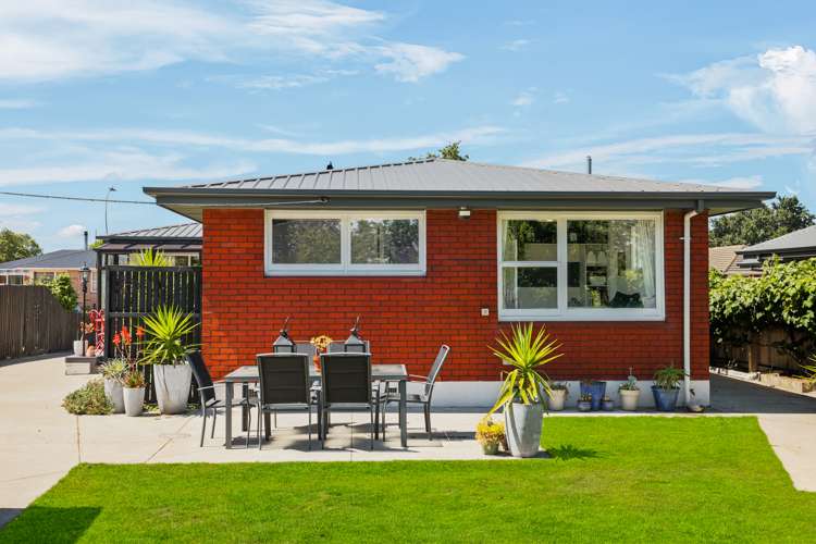 30 Chartwell Street Burwood_24