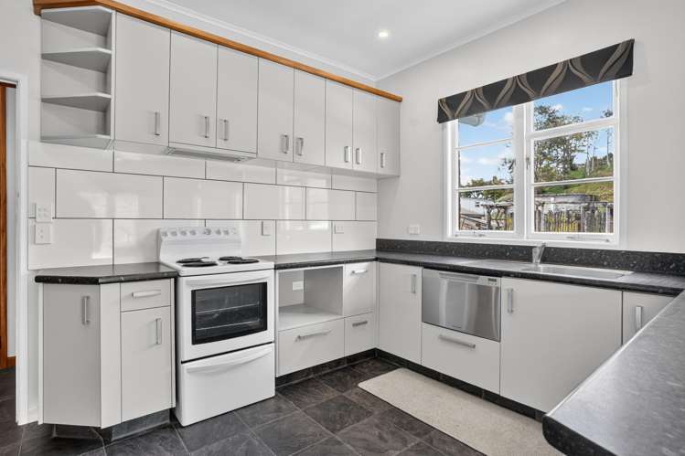 1334 Pukehuia Road Tangiteroria_3