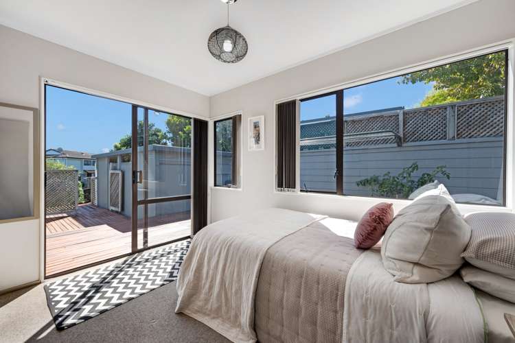 39B Gills Road Bucklands Beach Manukau City Houses for Sale One