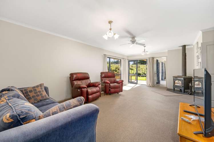 65 Monteith Street Halcombe_22