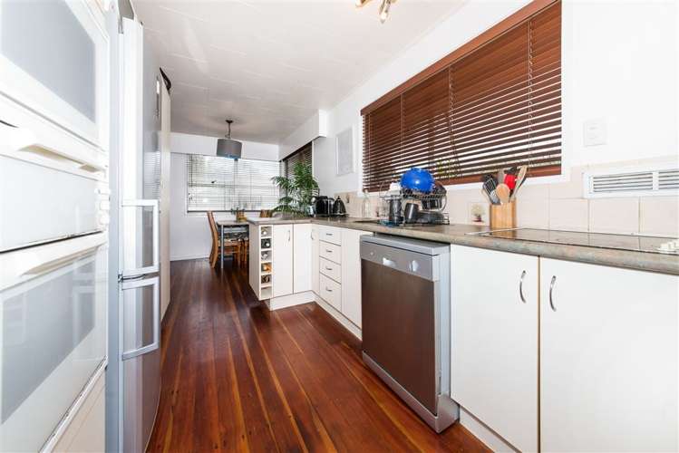 33 Chilcott Road Henderson_10