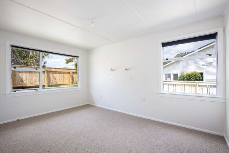 100 South Road Blagdon_11