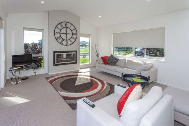 1 Roseberry Place Whitianga_1