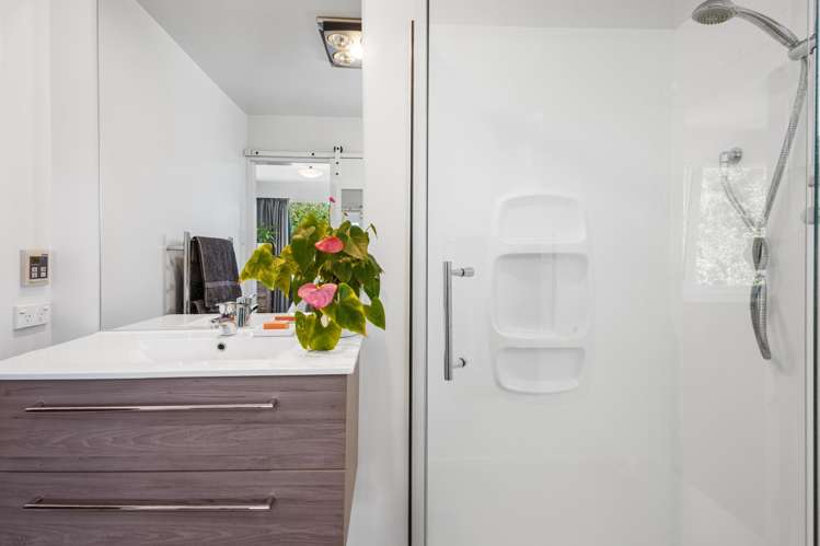 240 Lake Terrace Road Shirley_16