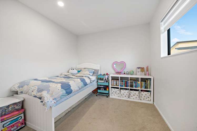 13 Kokowai Parade Hobsonville_9