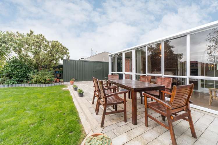98 John F Kennedy Drive Milson_27