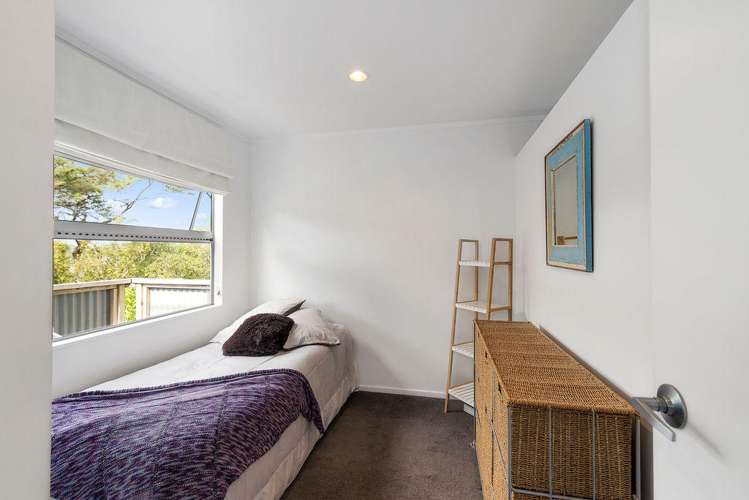 96 Victory Road Laingholm_15