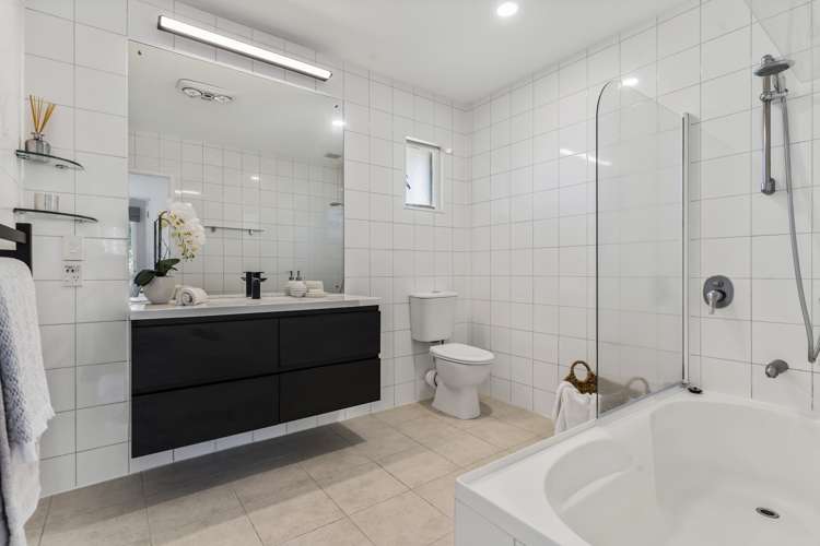 36 Howard Hunter Avenue Saint Johns_19