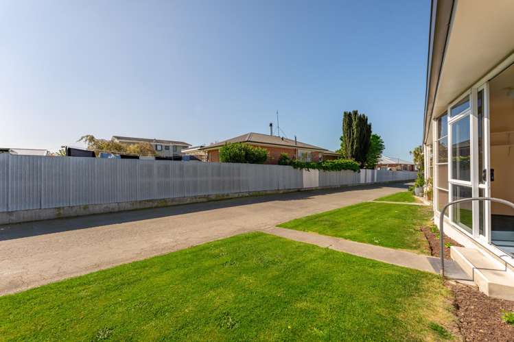 7/94 Avenue Road West End_18