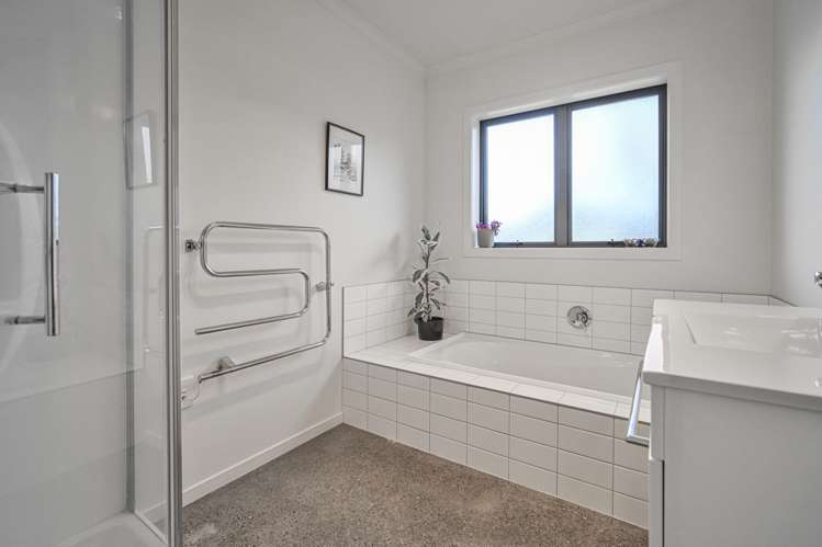 11 Barcroft Street Frimley_9