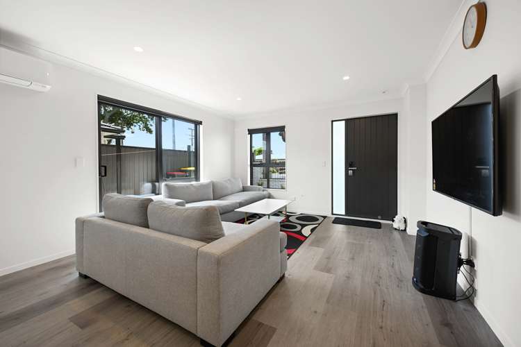 1/53 Fifth Avenue Enderley_5