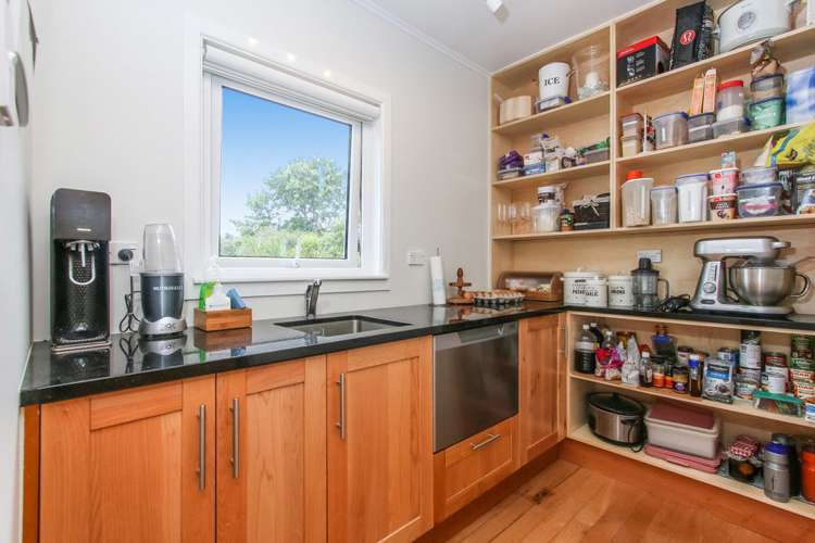 17 Tagor Street Glen Eden_9