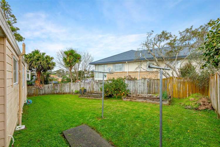 41 Milan Drive Glen Eden_13