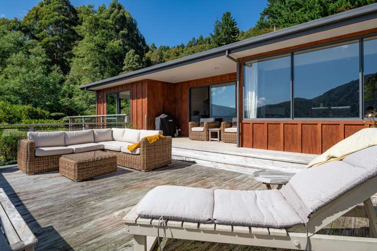 63 Tepuia Heights Havelock_19