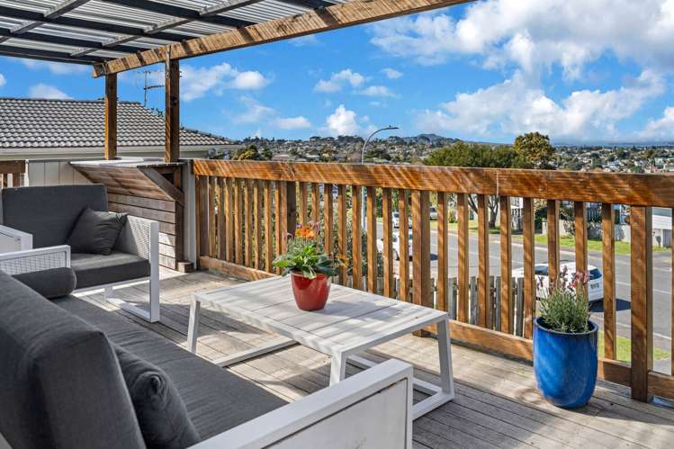 32 Athena Drive Totara Vale_25