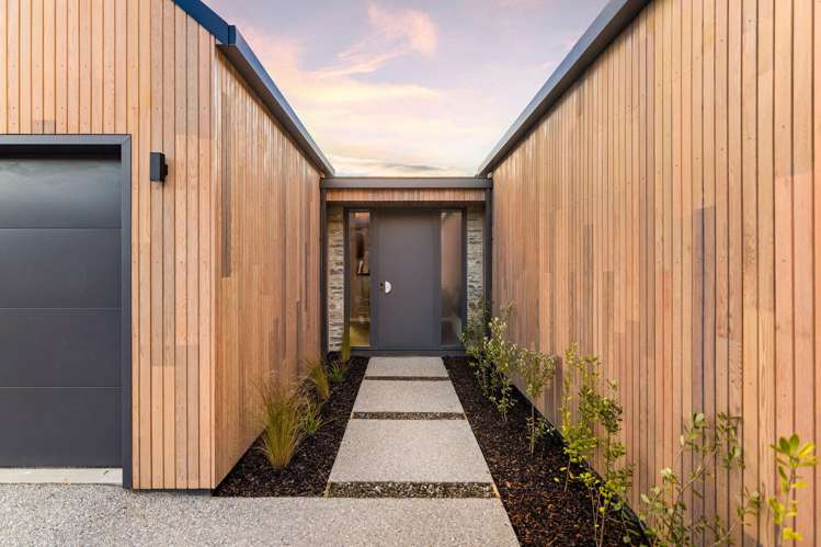 18 Taurus Lane Jacks Point_30