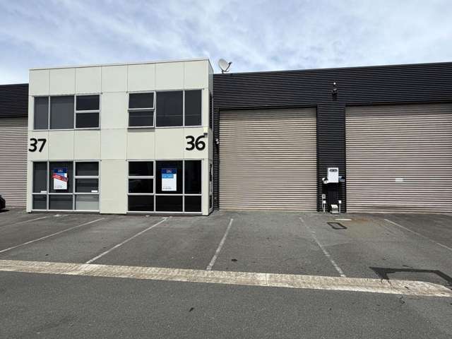 Excellent value industrial unit - one left!
