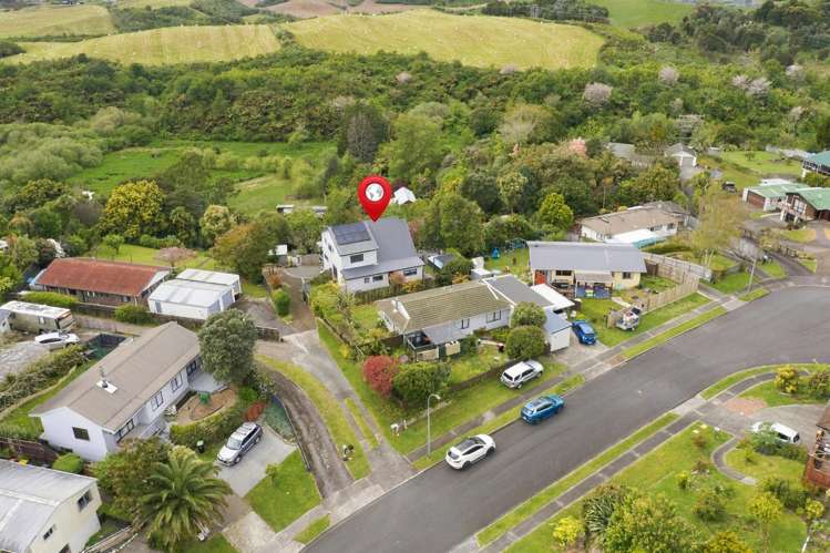 10 Lochinvar Place Hairini_39