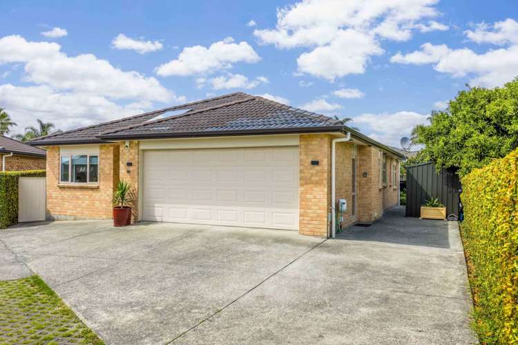 11c Lillian Place Orewa_0