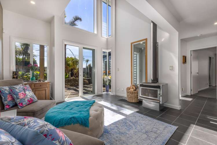 13 Karekare Road Raumati South_16