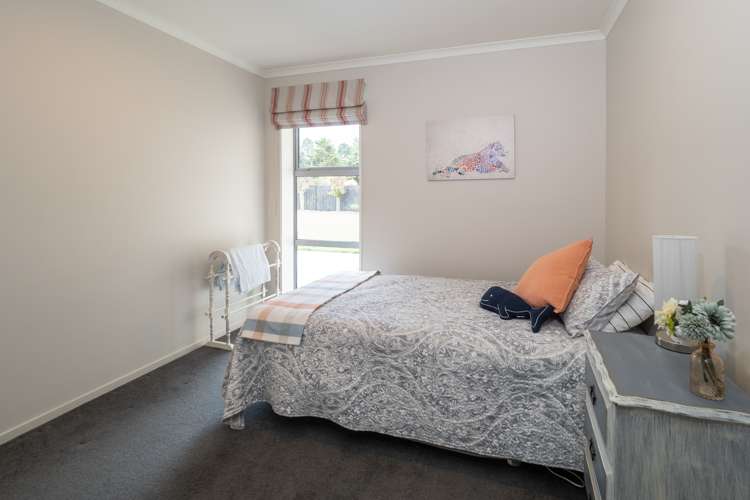 208 Harrison Street Allenton_9