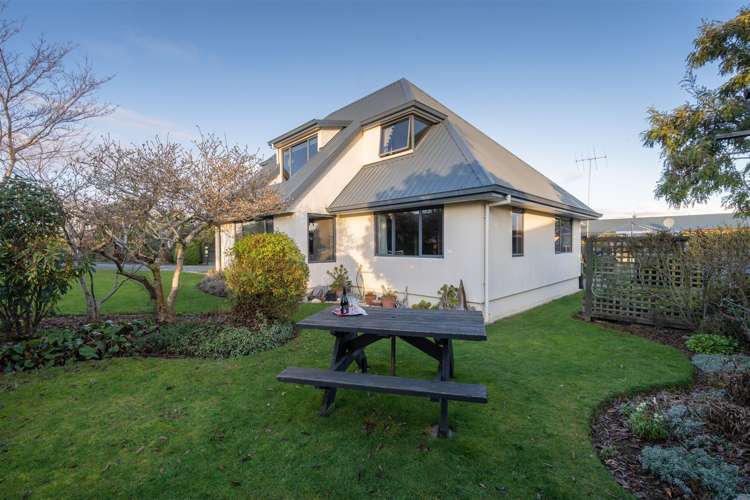 8 Melland Place Te Anau_24