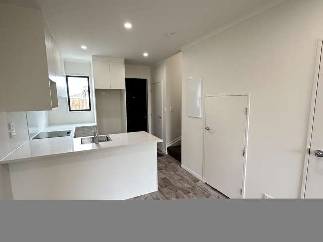 7/16 Russell Road Manurewa_4