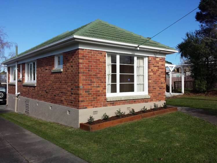 64A Titirangi Road New Lynn_1