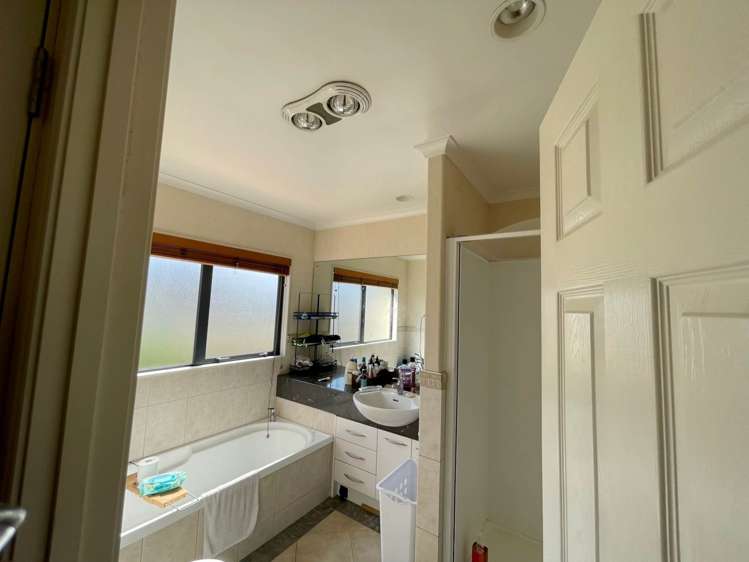 10 Zara Court Flat Bush_6